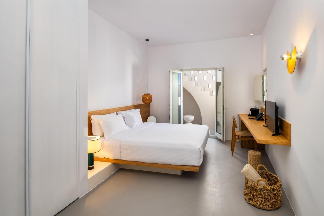 Viva Nove Suites Kamari  Exterior photo