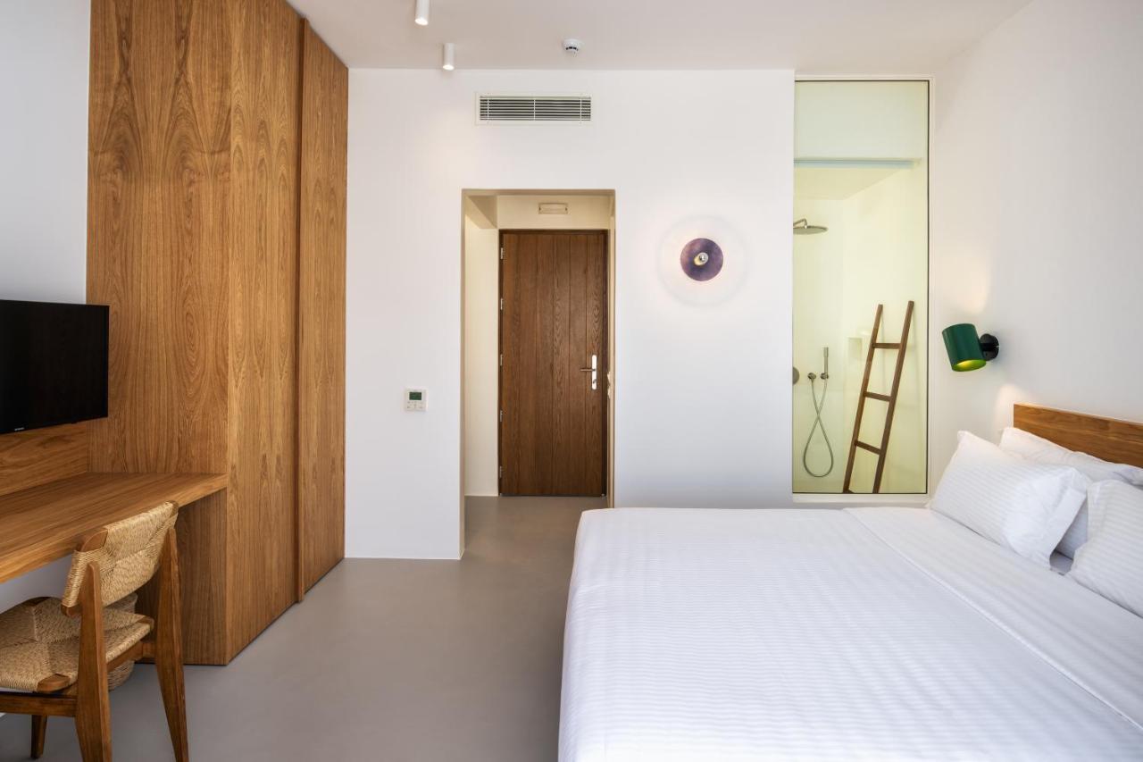 Viva Nove Suites Kamari  Exterior photo